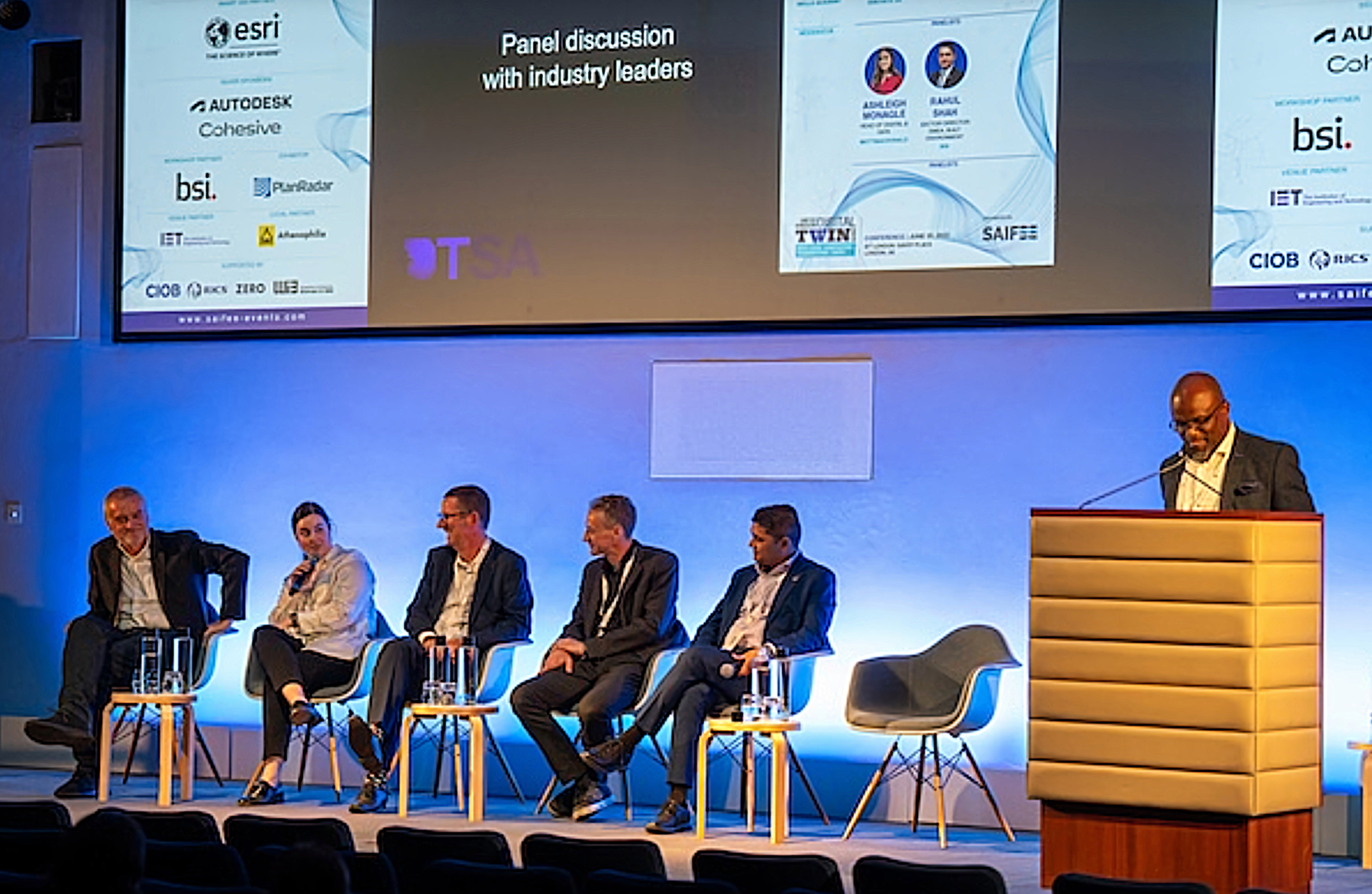 A previous UK Digital Twin event.