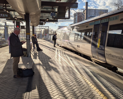 Commuters on a Leeds railway platform. Photo by Mike Norris on Pexels.